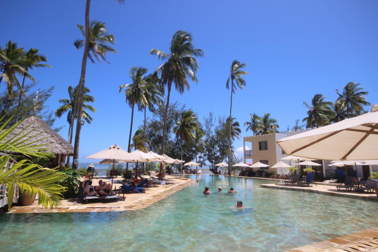 Zanzibar Bay &